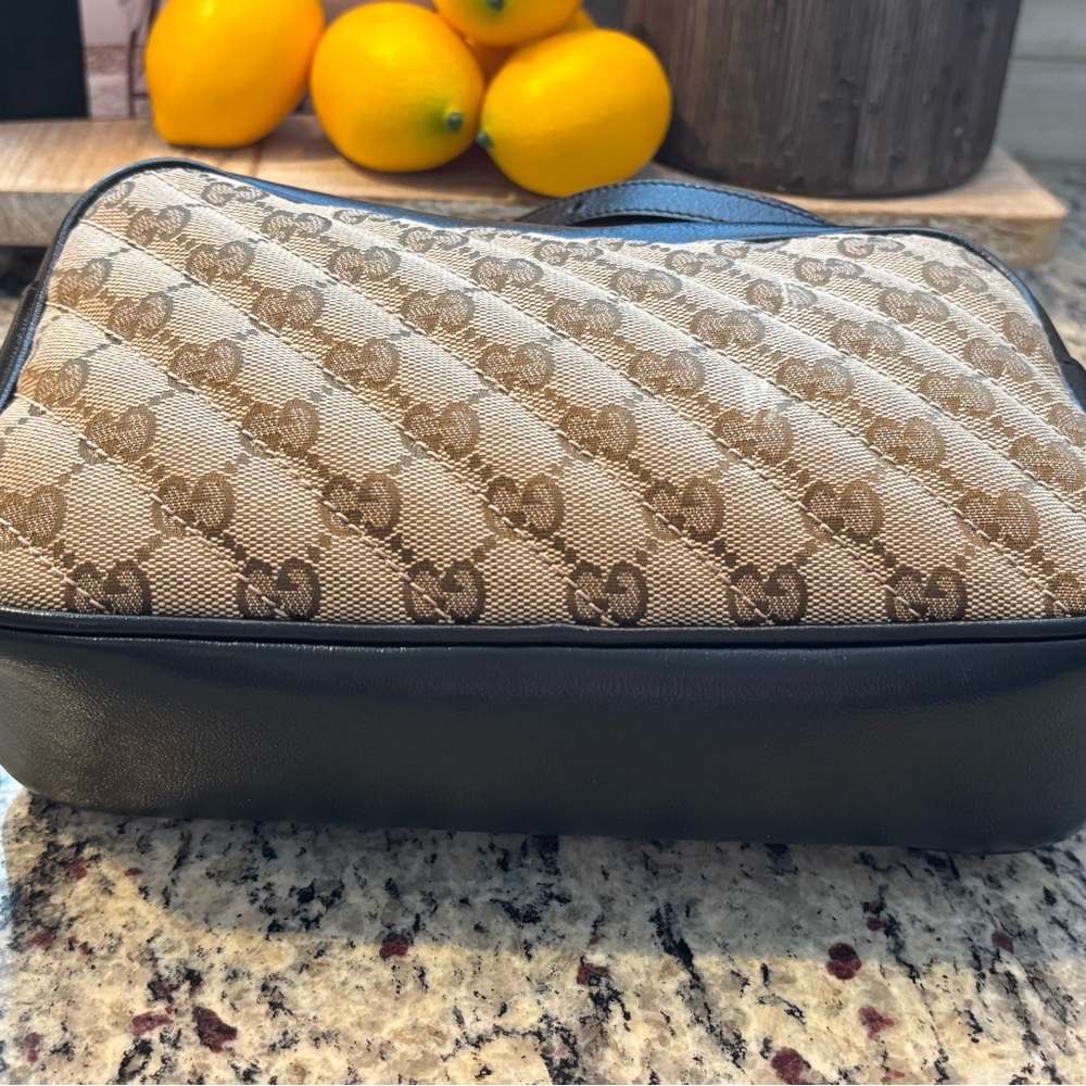 Gucci Marmont Small Bag - Picture 6 of 17